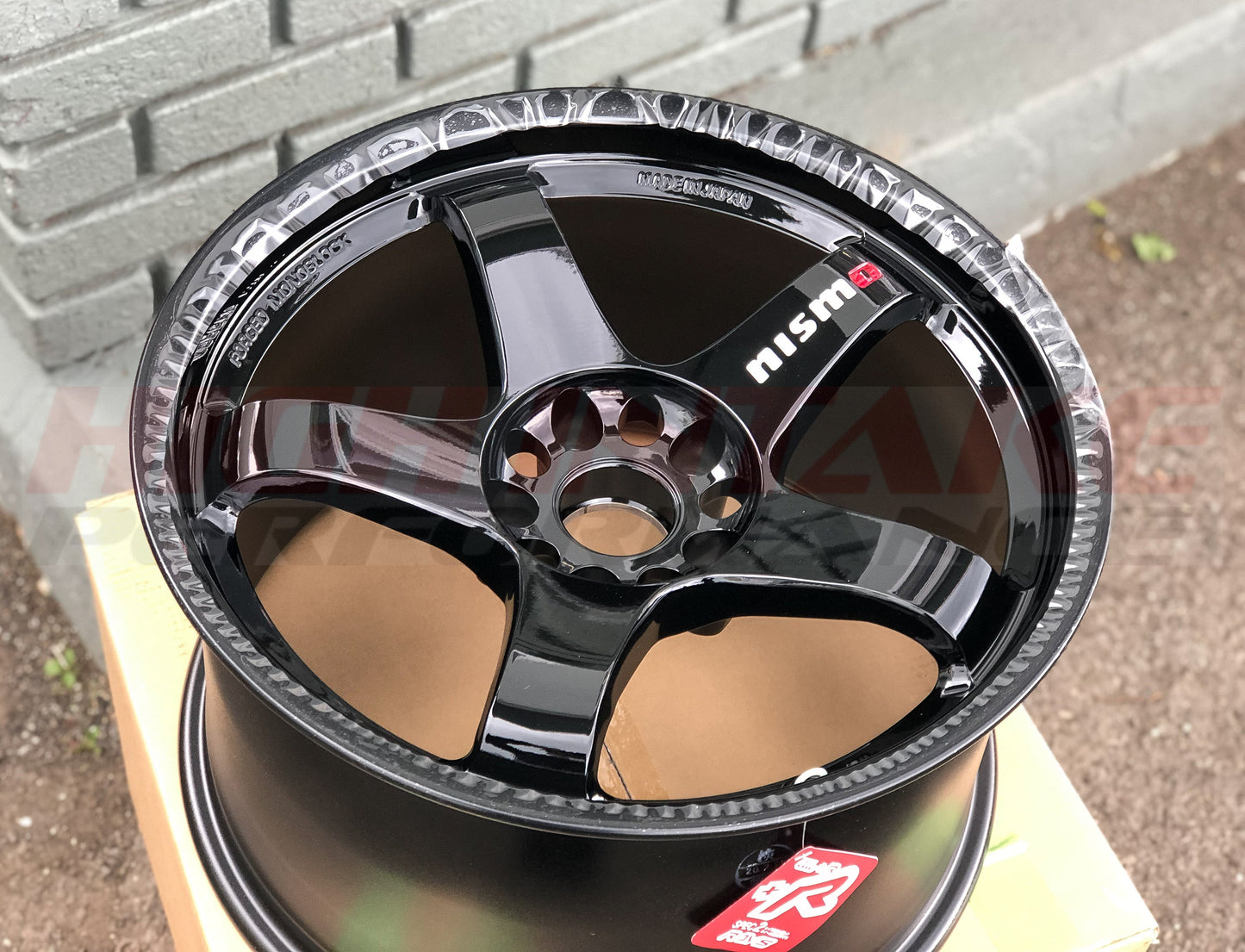 Nismo LMGT4 Omori Factory Spec Wheel - Gloss Black - 18x10.5 +15 5x114.3 SET