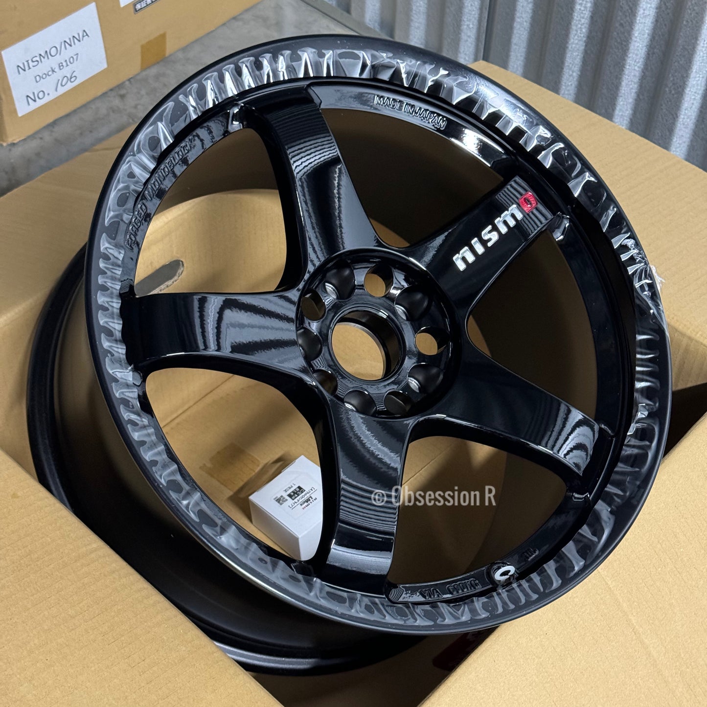 Nismo LMGT4 Omori Factory Spec Wheel - Gloss Black - 18x9.5 +12 5x114.3 SET